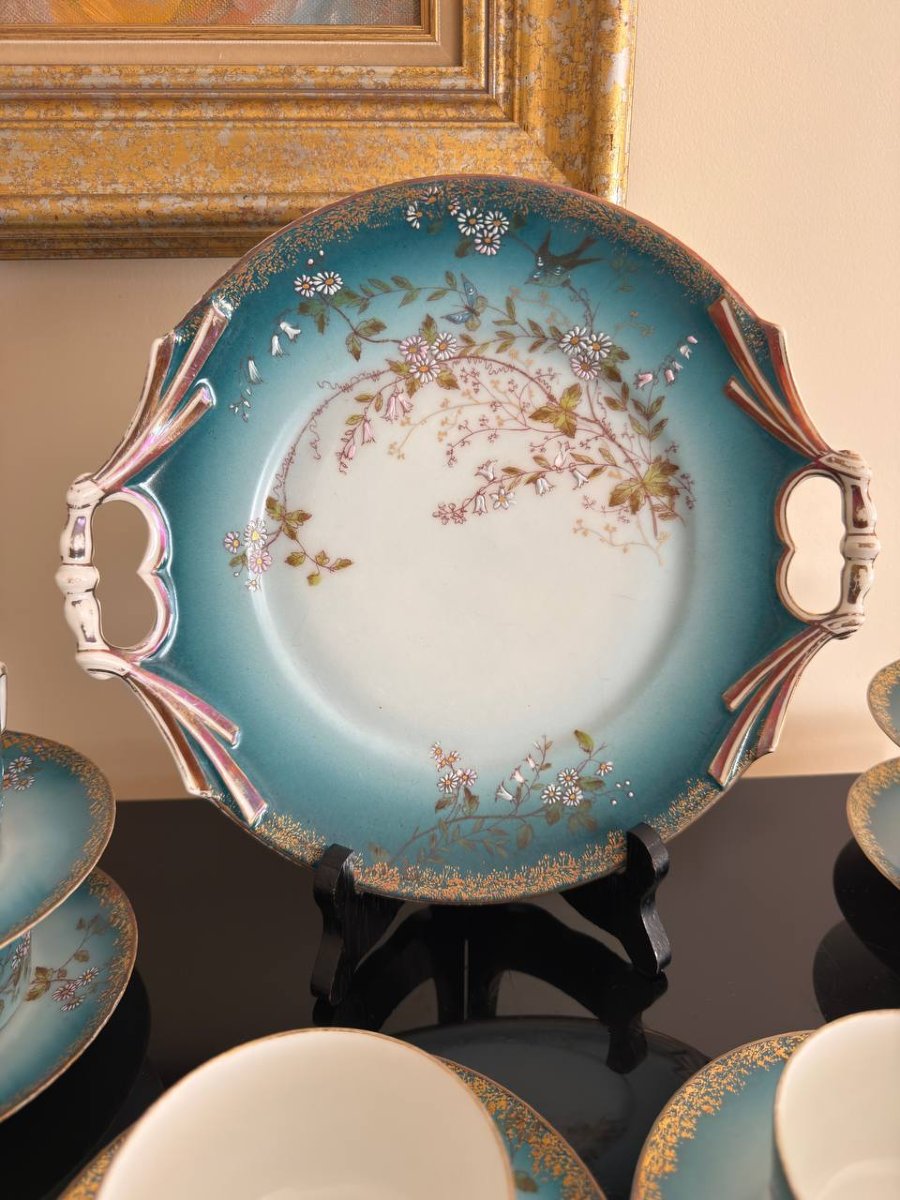 A Porcelain Tea Set-photo-2