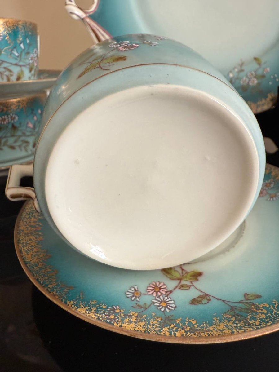A Porcelain Tea Set-photo-5