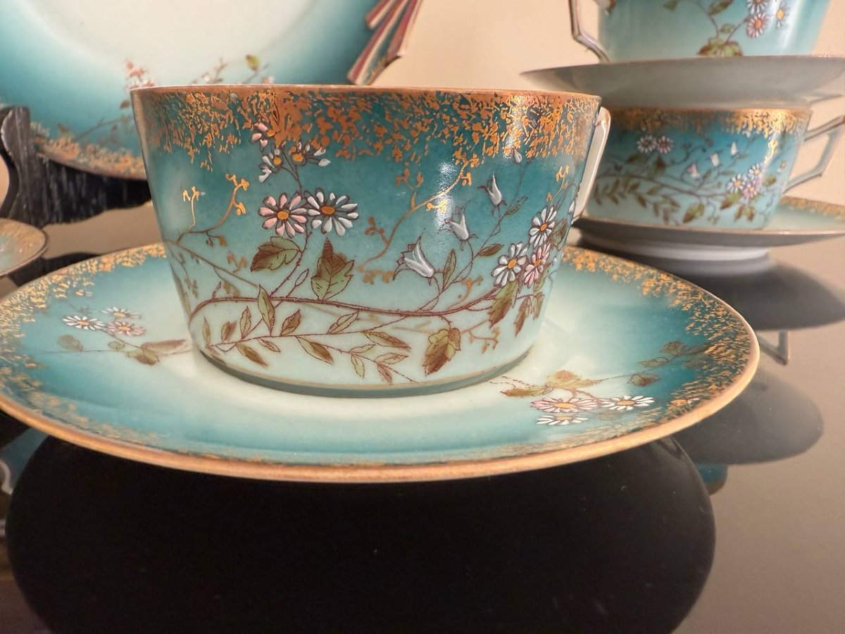 A Porcelain Tea Set-photo-7