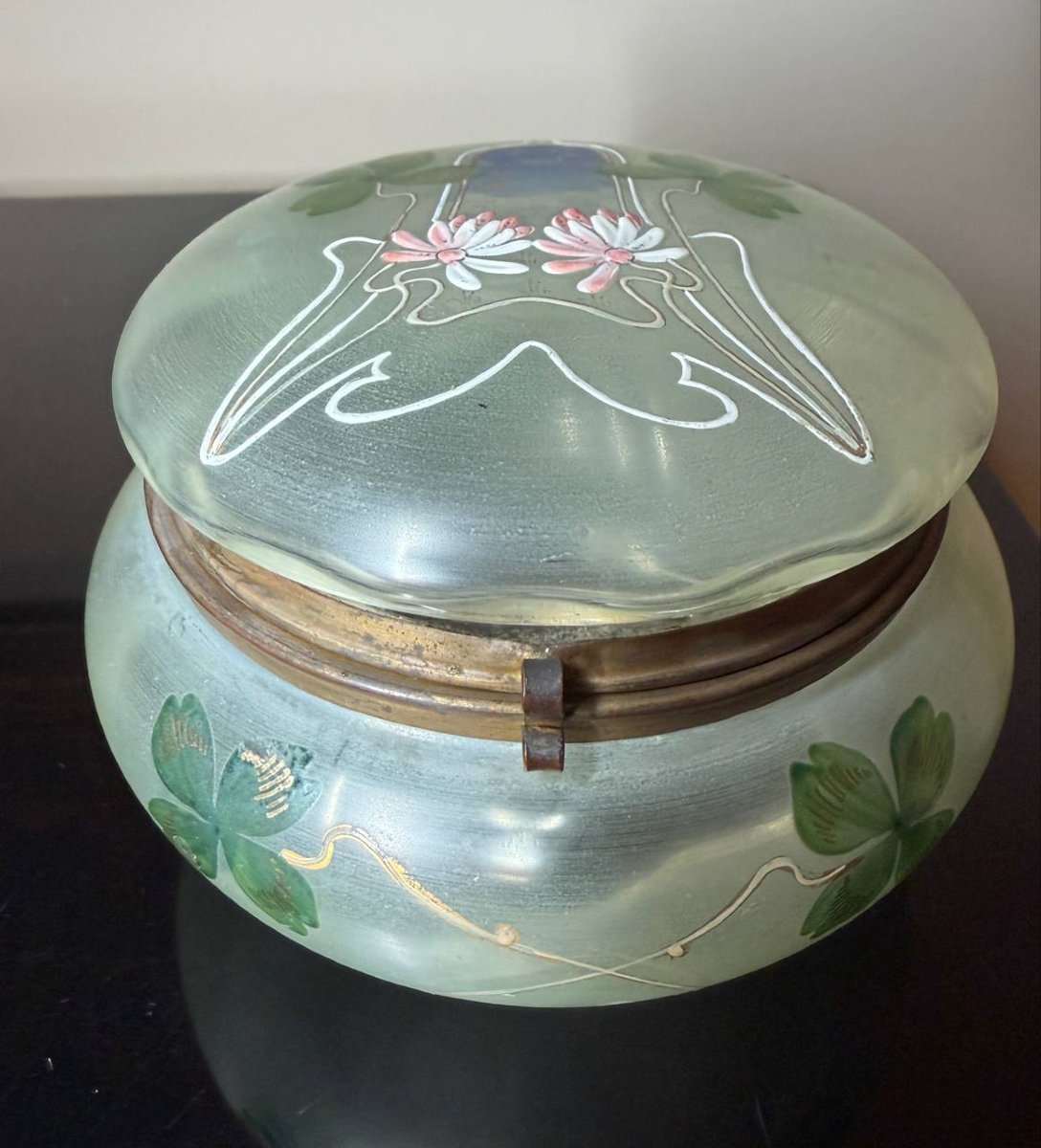 Bonbonnière Box In Enamelled Glass Art Nouveau Style Legras-photo-2