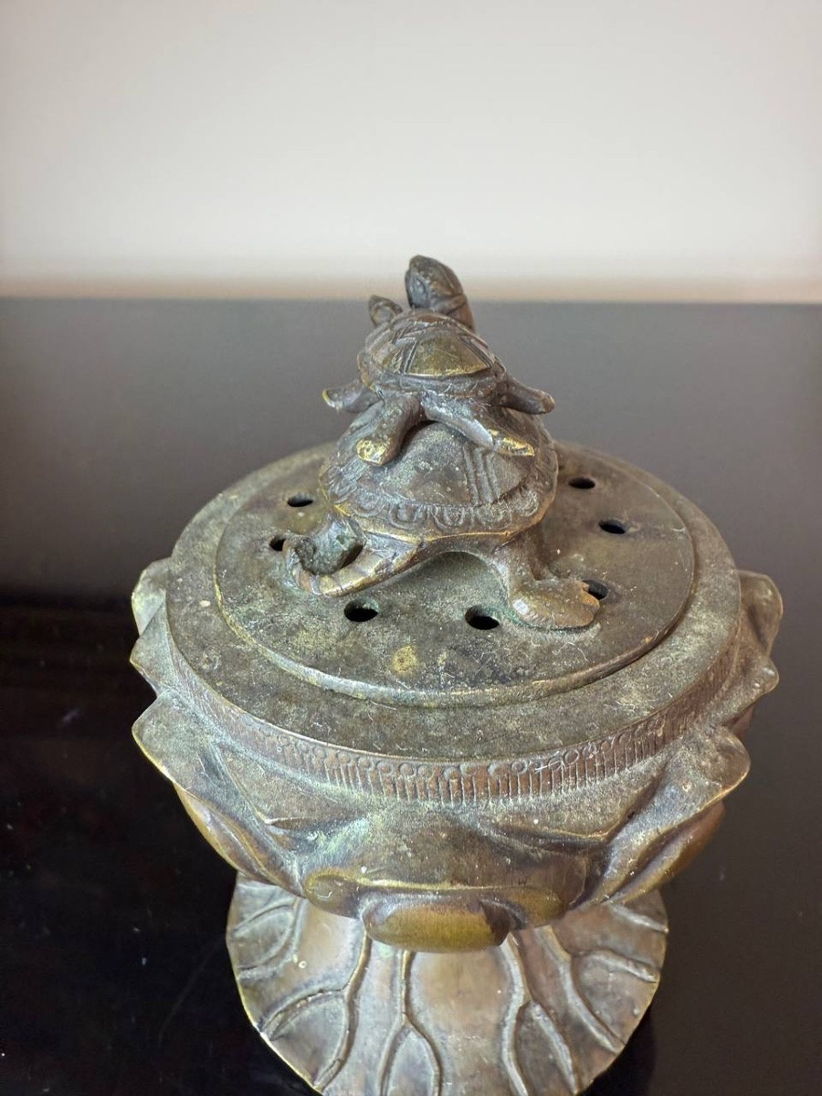 Un Koro , brûleur d'encens japonais En Bronze en forme de Lotus et tortues-photo-3