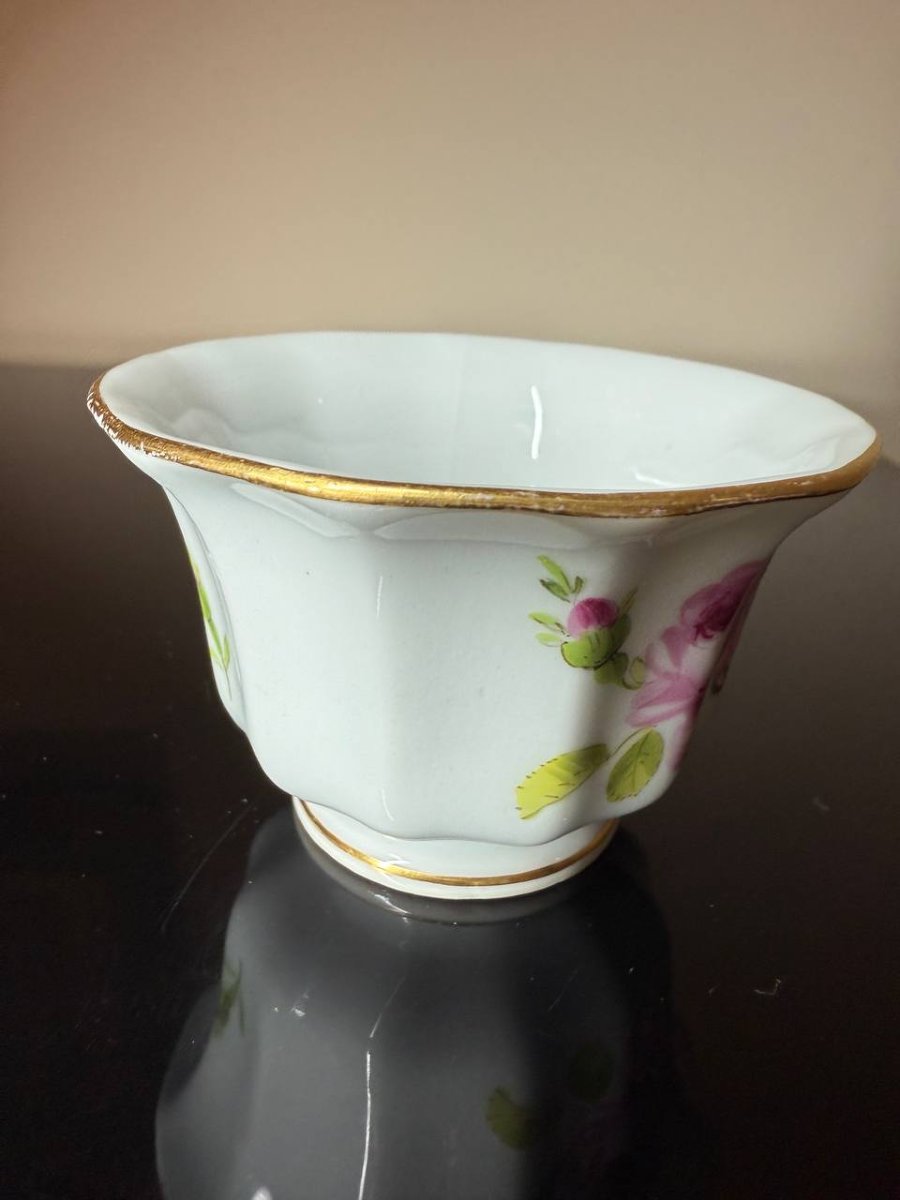 Ancienne tasse Meissen peinte à la main pieds roses 1815-1923-photo-2