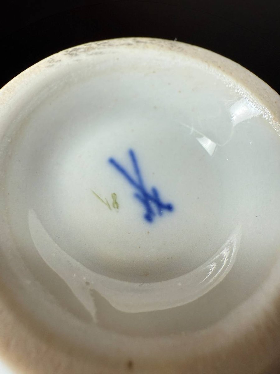 Ancienne tasse Meissen peinte à la main pieds roses 1815-1923-photo-4