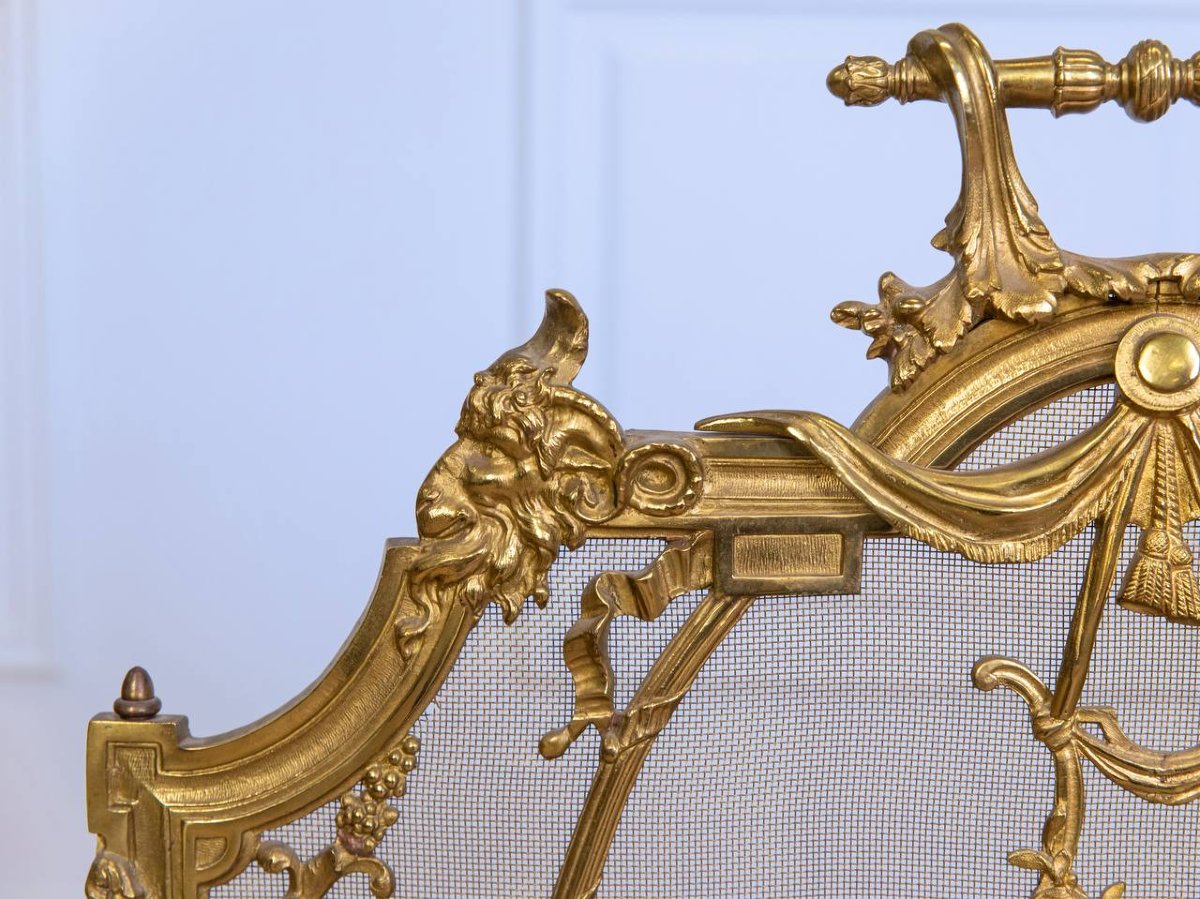 Écran de cheminée, pare-feu, en bronze de style Louis XVI, époque Napoléon III.-photo-3
