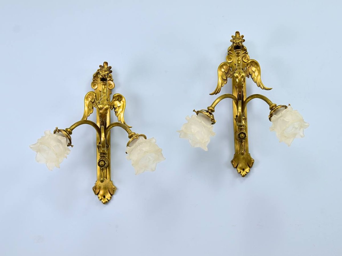 Paire d'appliques murales en bronze aux griffons-photo-3