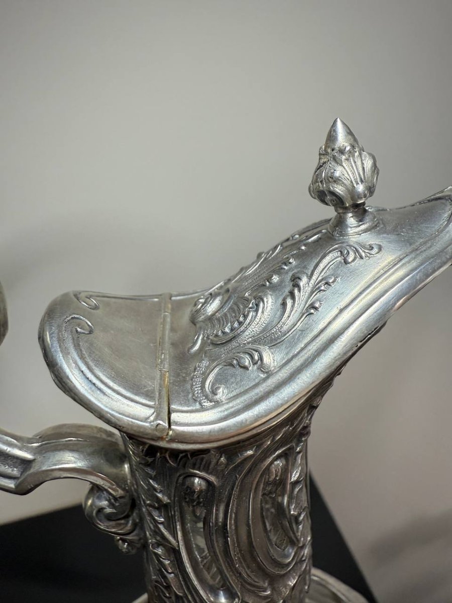 Aiguière ou carafe à vin en argent, orfèvre  Claude Doutre Roussel-photo-1