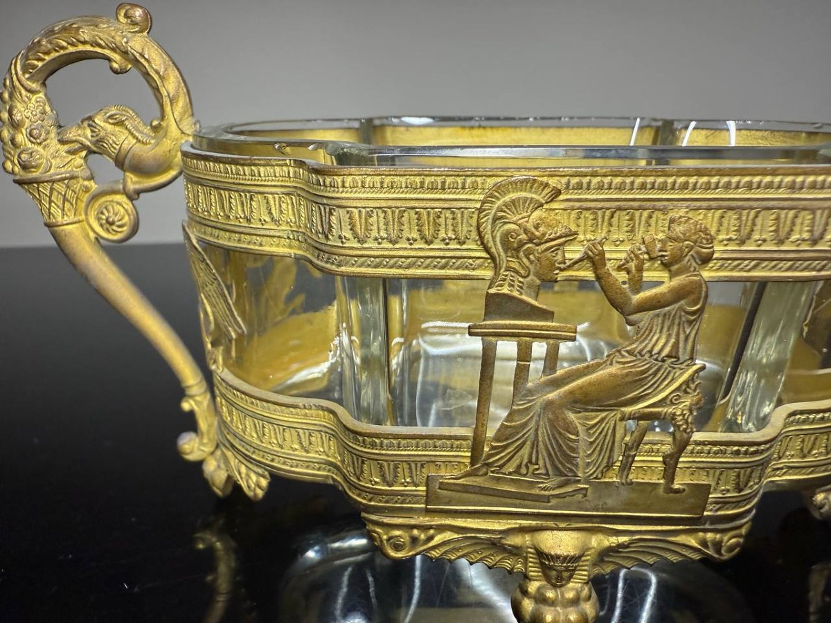 Small Cup Or Centre De Table , Jardiniere En Cristal Et Bronze De Style Empire .-photo-2