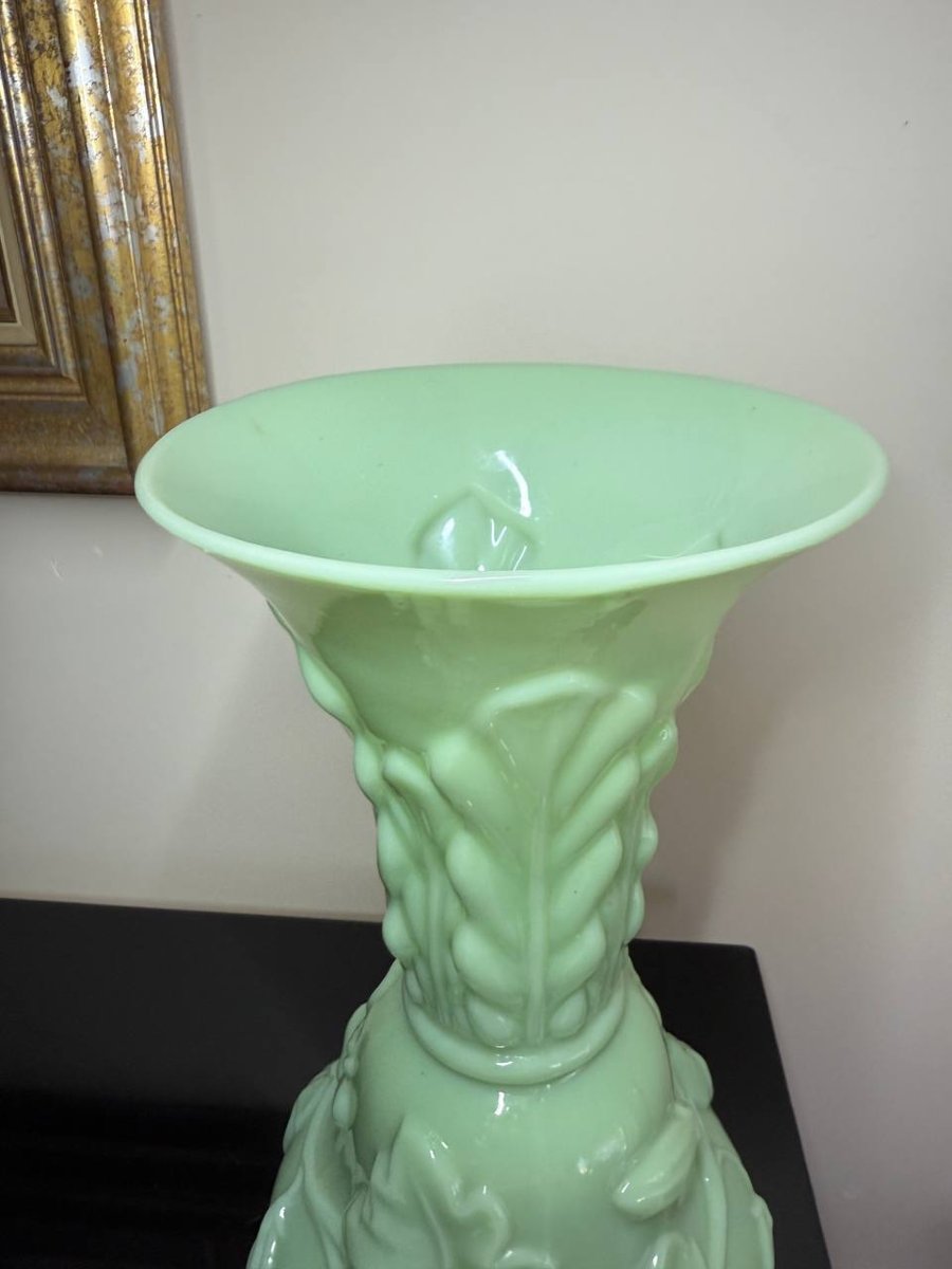 Molded Art Glass Vase, Made Of Green Jade Opaline, By Portieux Vallerysthal-photo-4