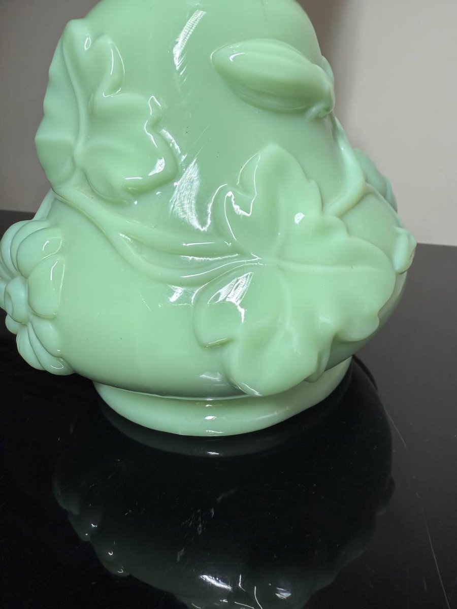 Molded Art Glass Vase, Made Of Green Jade Opaline, By Portieux Vallerysthal-photo-5