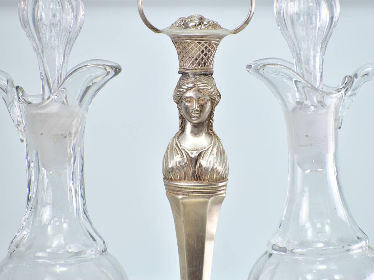 Ancien huilier vinaigrier en argent ciselé de style Directoire/Consulat-photo-4
