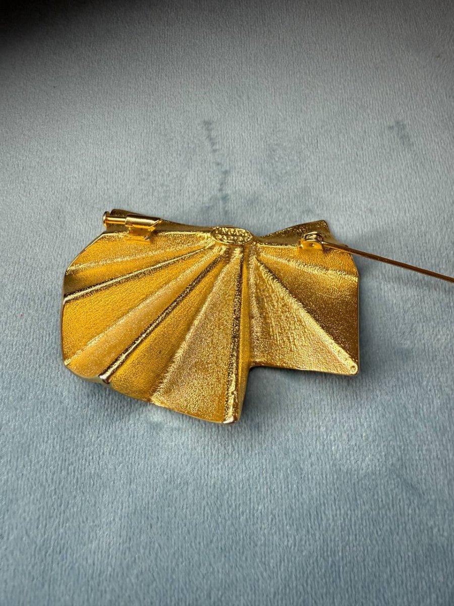 La maison Emanuel Ungaro, broche éventail-photo-6