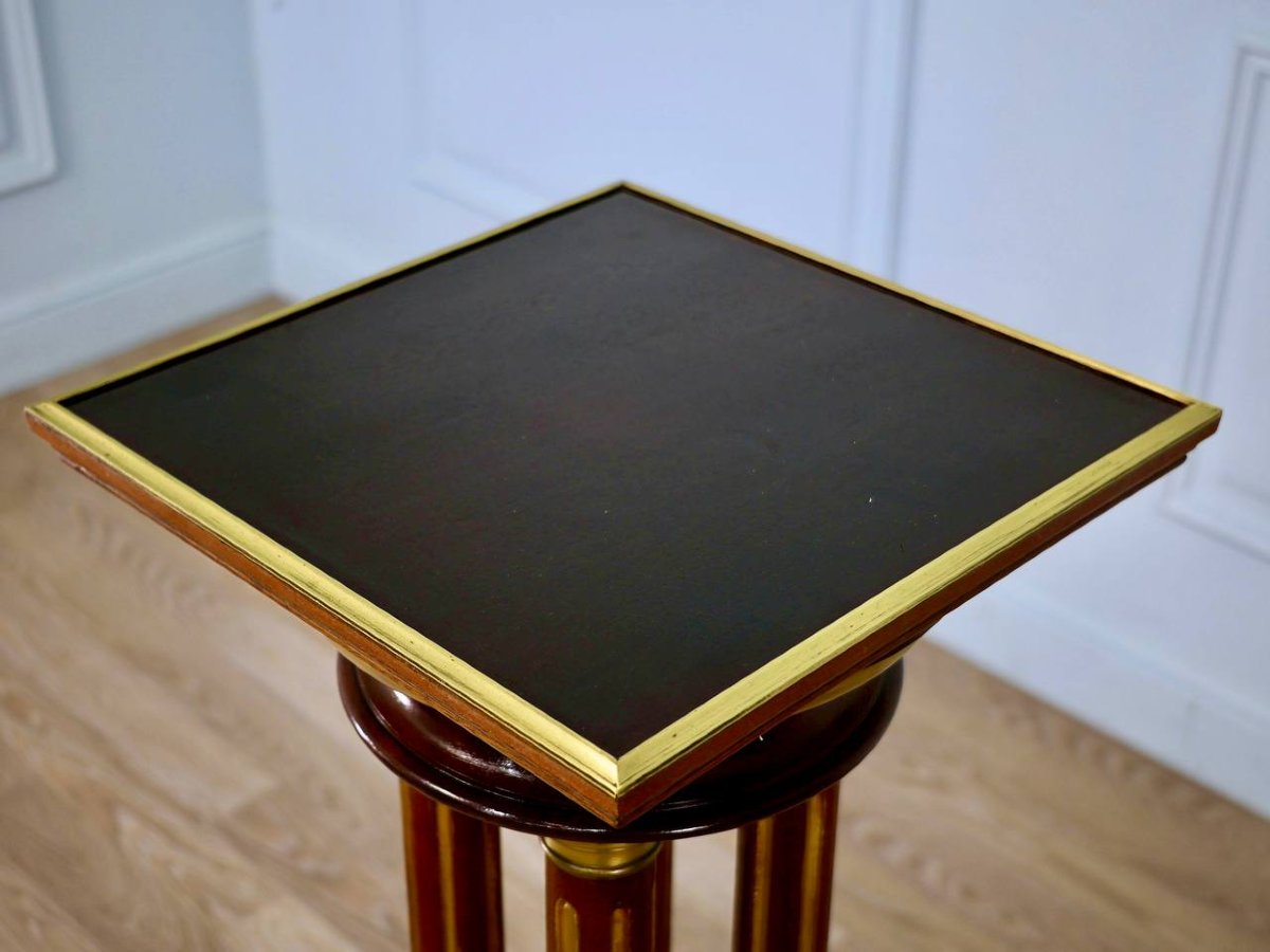 Display Stand, Wood And Brass Seat-photo-3