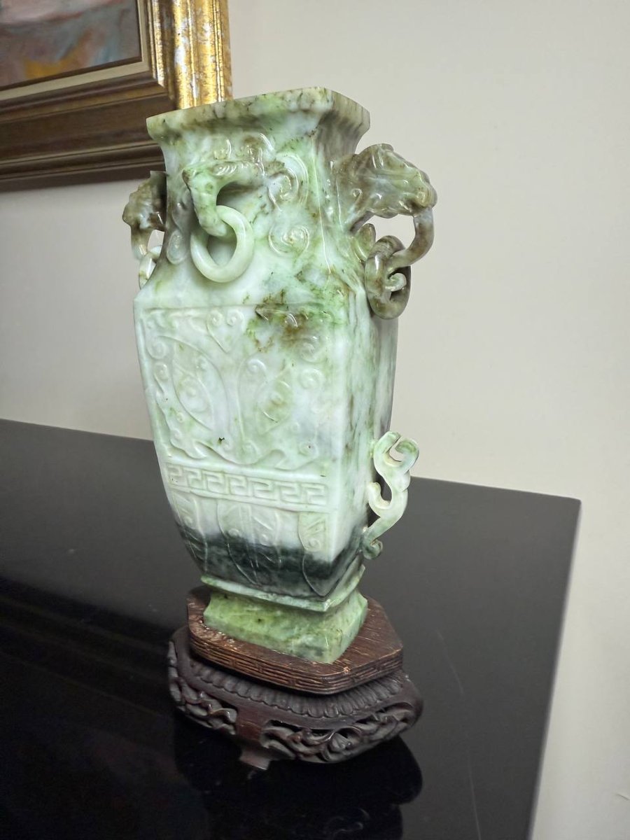Vase en jade , orné de chilongs et de taotie, Chine-photo-7