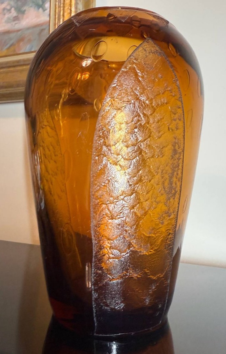 Daum Vase In The Art Deco Style 