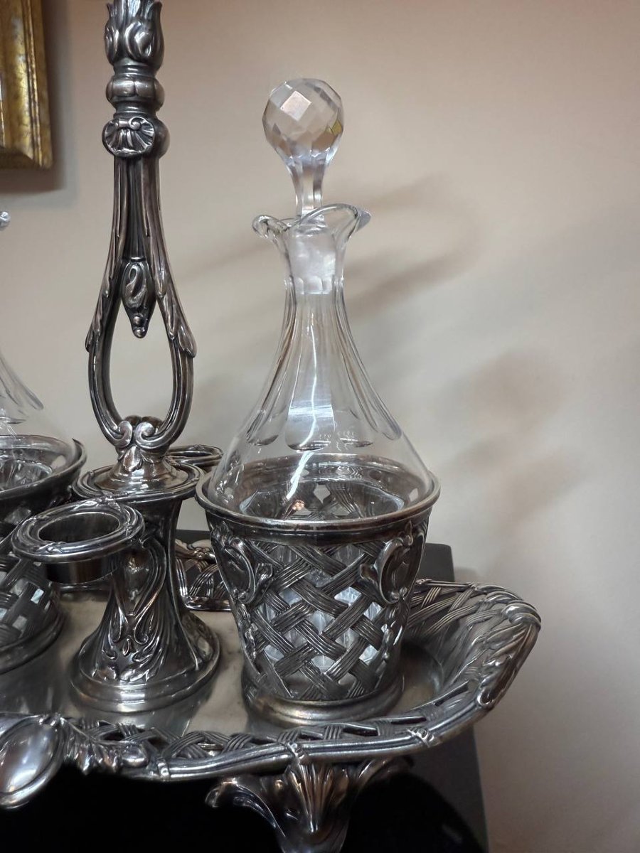 Solid Silver Oil And Vinegar Set By A Silversmith-photo-5