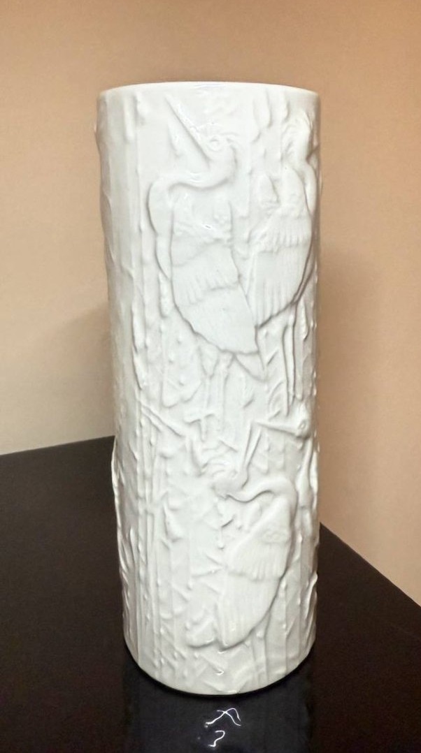 Kpm Berlin Porcelain Vase With Relief Design, “continuous Heron” Motif, By H. Weisser, 20 Cm