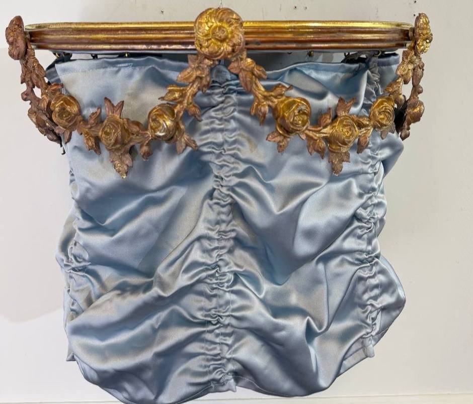 Ciel de lit à la polonaise,guirlandes de fleurs,bronze style Louis XVI,BALDAQUIN ou Cantonnière-photo-3