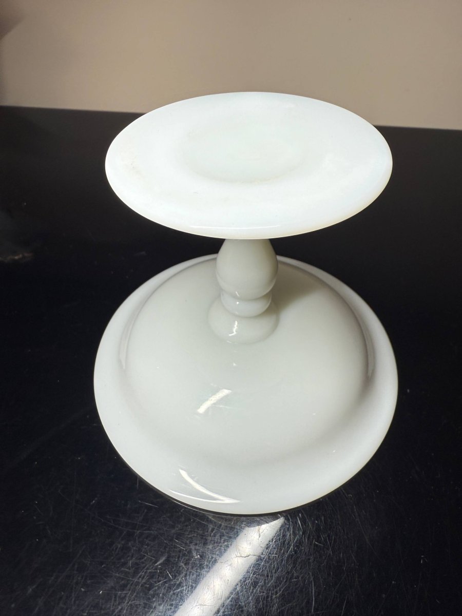 Petit plat ou baguier en verre opalin-photo-1