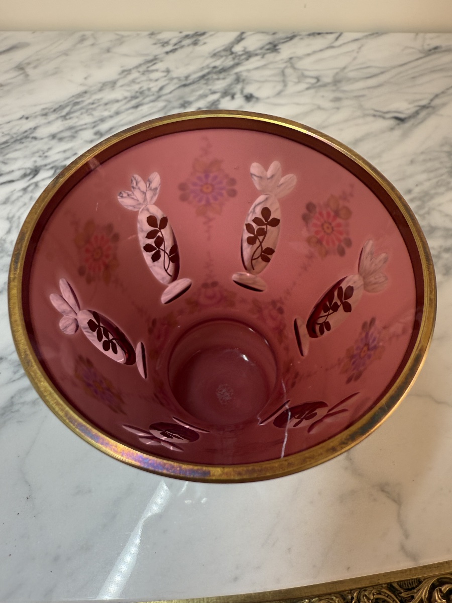 Antique Bohemian Crystal Vase Attributed To Moser – Opaline And Ruby-red Hand-enameled Overlay-photo-6