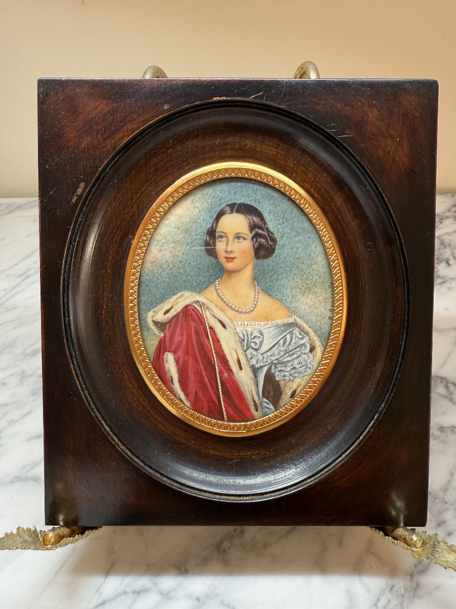 Portrait miniature de la reine Marie de Prusse (1825-1889), signé P. Rousselle, d'après J.K. St-photo-2