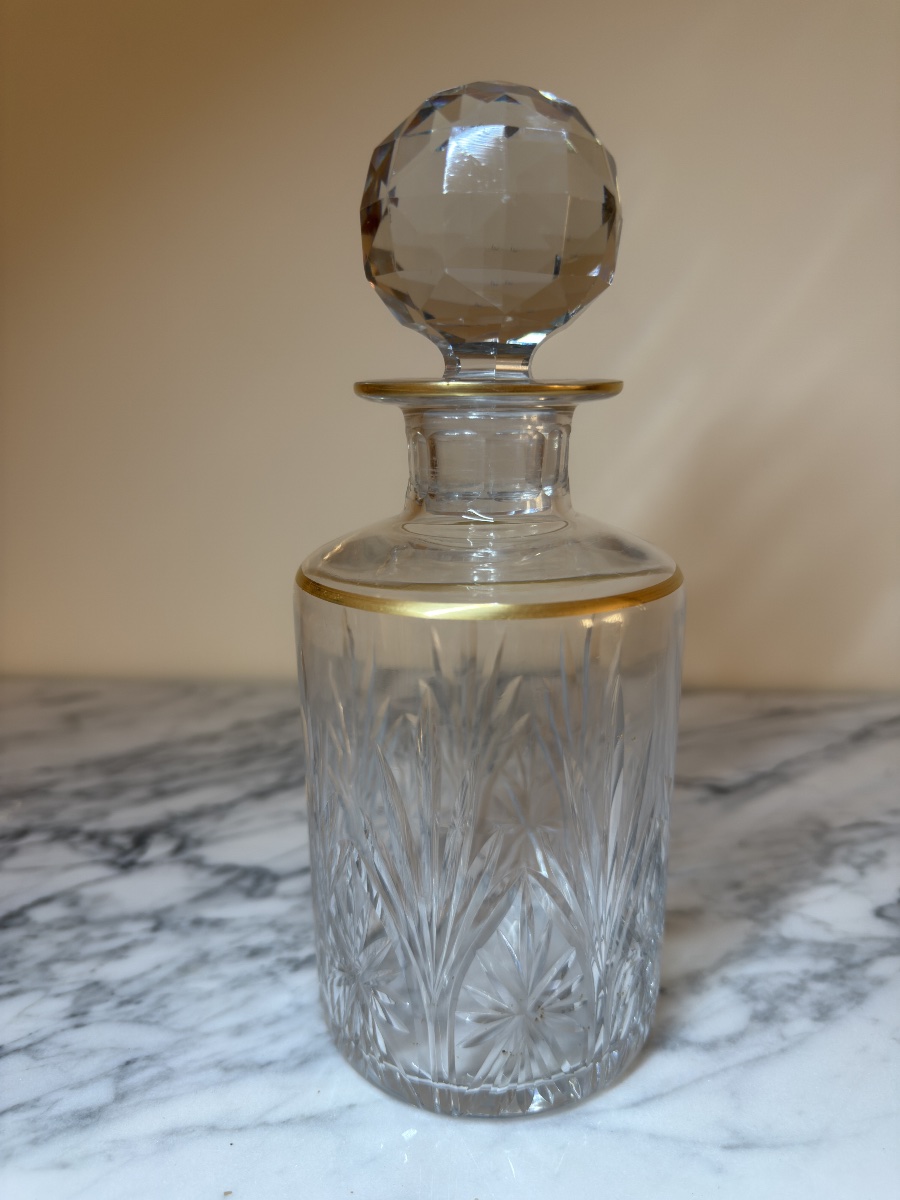 Flacon carafe Baccarat modèle "Douai" en cristal taillé et or fin, circa 1900 - H. 22 cm-photo-2