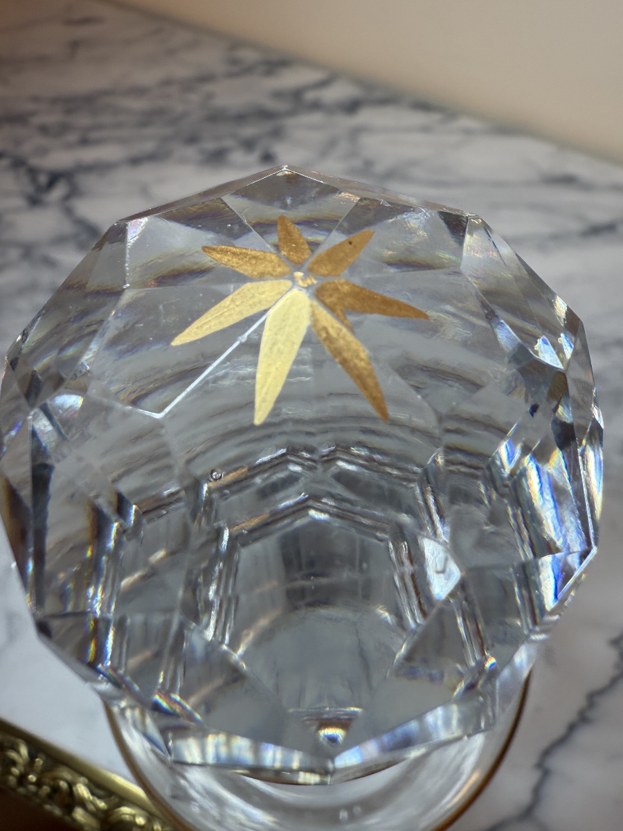 Flacon carafe Baccarat modèle "Douai" en cristal taillé et or fin, circa 1900 - H. 22 cm-photo-2