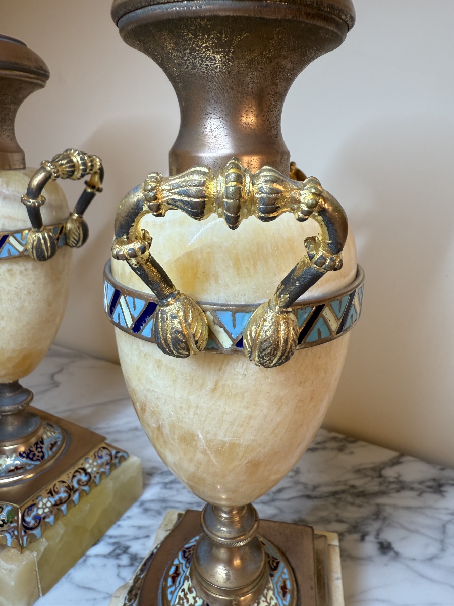 Pair Of Cassolete Vases Made Of Onyx With Polychrome Cloisonné Champlevé Enamel, Napoleon III Period-photo-2