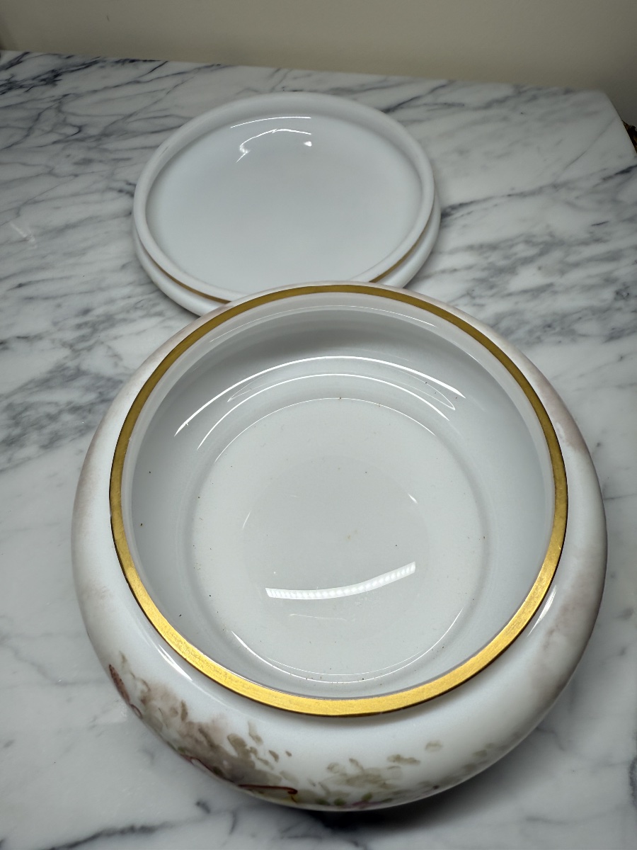 Grande Boîte ou Bonbonnière en Opaline Belle Époque  – Décor Cupidon signée THY-photo-7