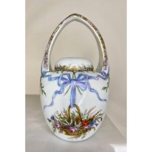 Covered Tea Pot In Mandavy Porcelain From Mavaleix/limoges 1908-1920