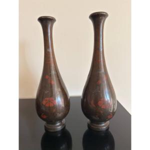 Pair Of Pear-shaped Bronze Vases With Soft Metal Inlay Vietnam / Indochina