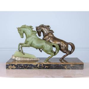 Art Déco, chevaux au galop