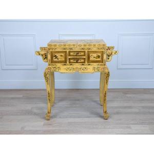 In The Style Of Thomas Chippendale, Garrick The Hairdresser, Chinoiserie Design