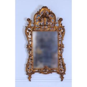 Louis XV Carved And Gilded Wood Pareclose Mirror