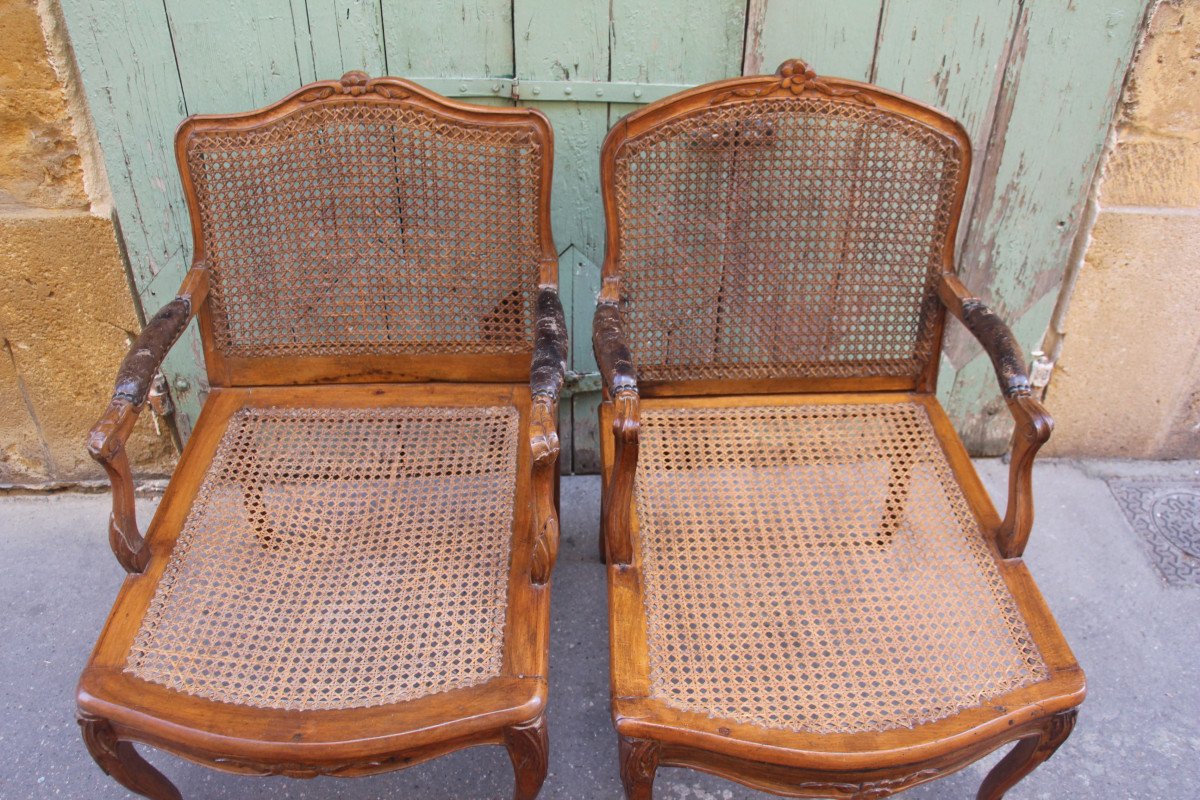 Paire de fauteuils cannés, époque Louis XV, estampillés Antoine Bonnemain, XVIIIe siècle.-photo-4