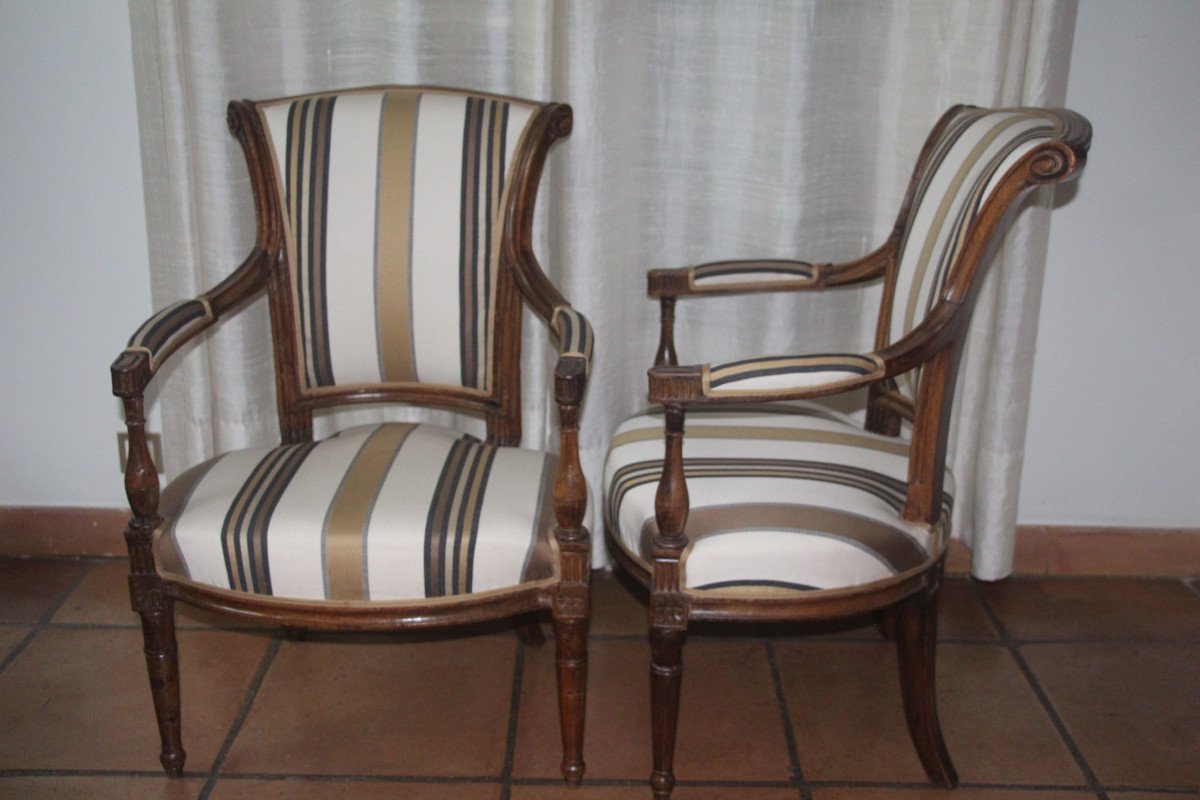 Pair Of Walnut Armchairs, Directoire Period, 1795-1799, Late 18th Century.-photo-3