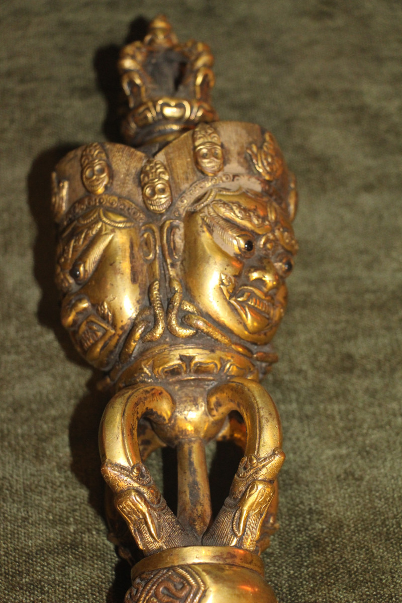 Ritual Dagger Called Phurbu Dating From The 19th Century - Tibet, Gilded Bronze.-photo-3