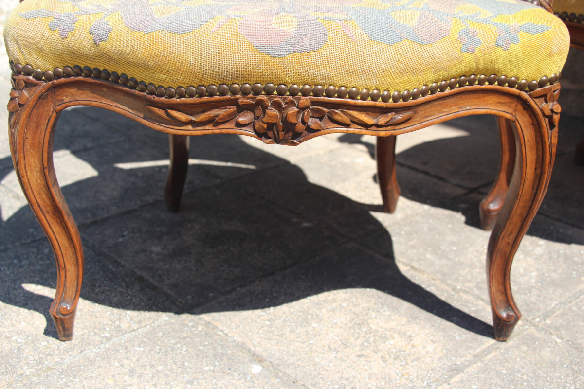 Suite de quatre fauteuils cabriolets, époque Louis XV, XVIIIe , estampillés  PILLOT. Nîmes.-photo-7