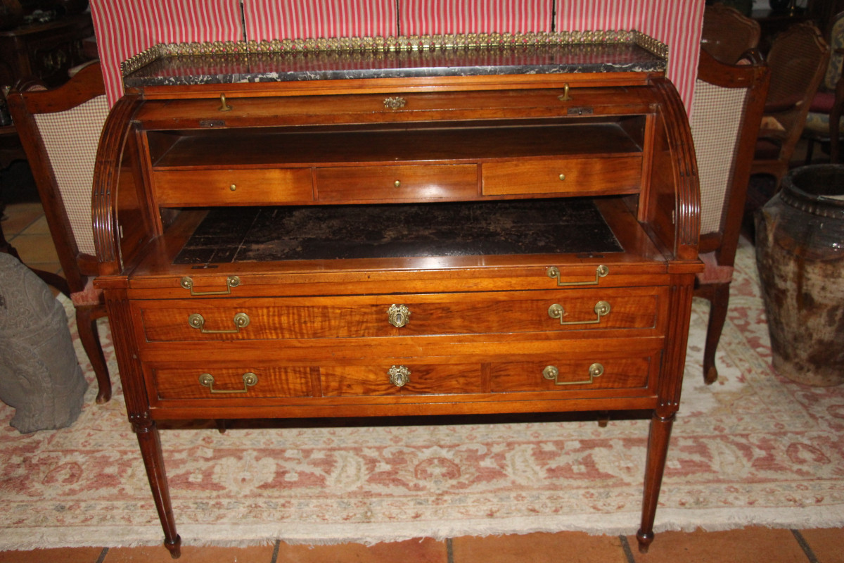 Cylinder Desk In Blond Mahogany, Parisian Work, Louis XVI Period, 18th Century.-photo-5
