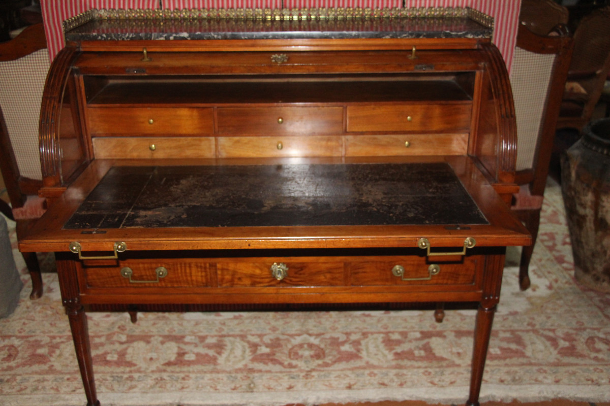 Cylinder Desk In Blond Mahogany, Parisian Work, Louis XVI Period, 18th Century.-photo-6