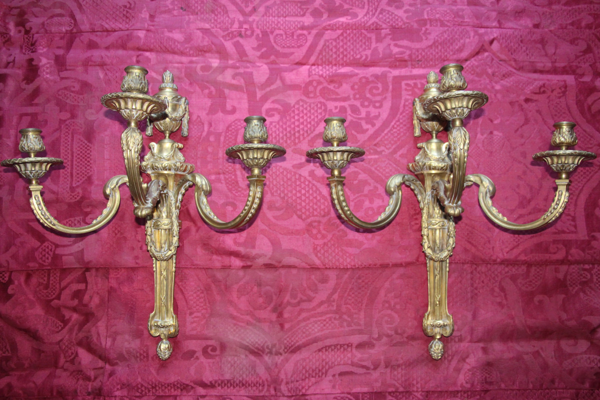 Pair Of Louis XVI Wall Sconces After Delafosse, 18th Century.