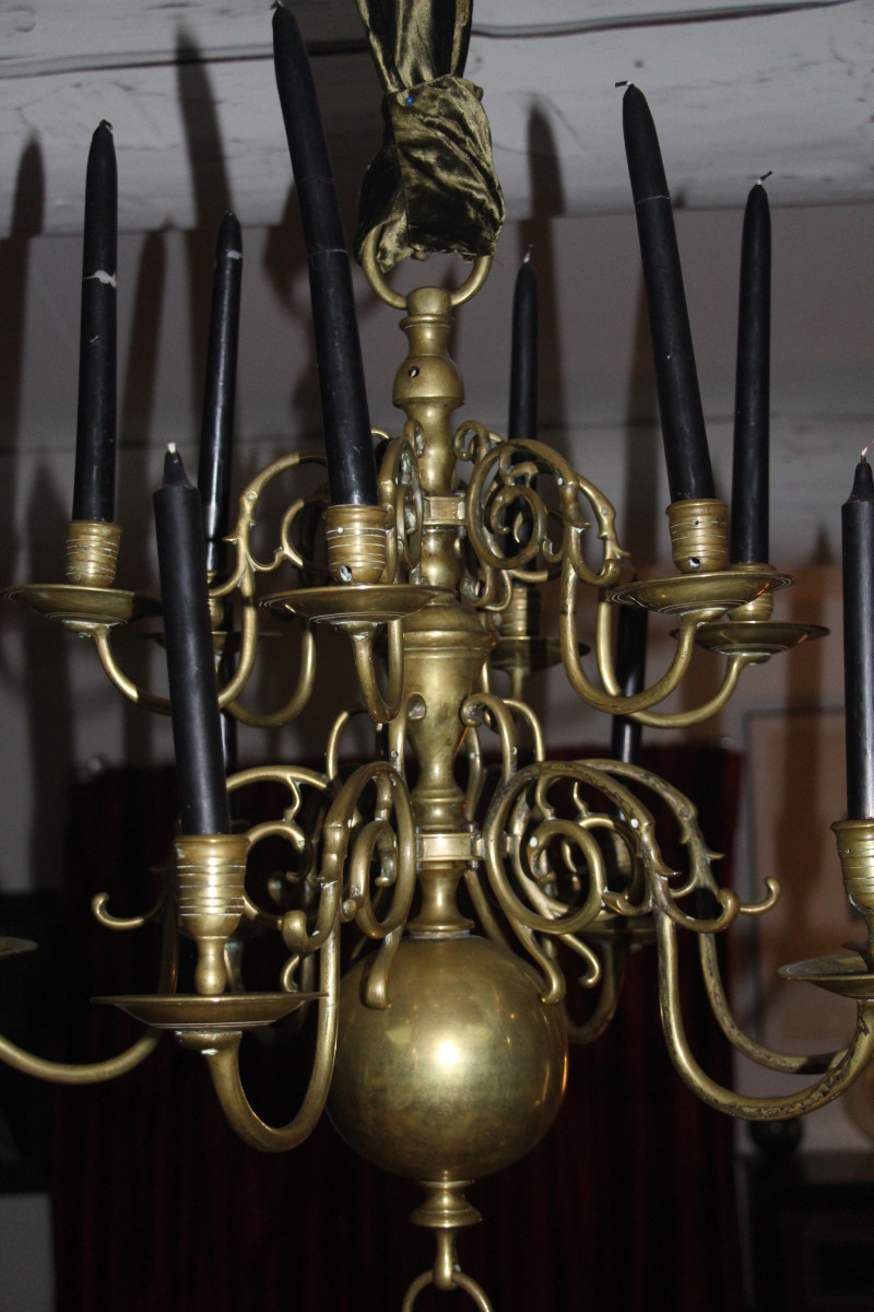 Dutch Bronze Chandelier With Twelve Light Arms, Circa 1800, Very Early 19th Century.-photo-4