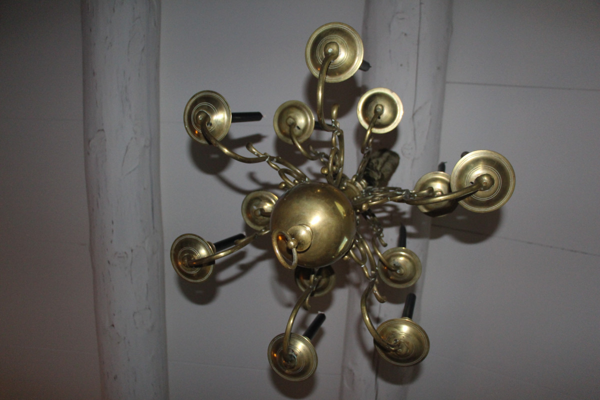 Dutch Bronze Chandelier With Twelve Light Arms, Circa 1800, Very Early 19th Century.-photo-5