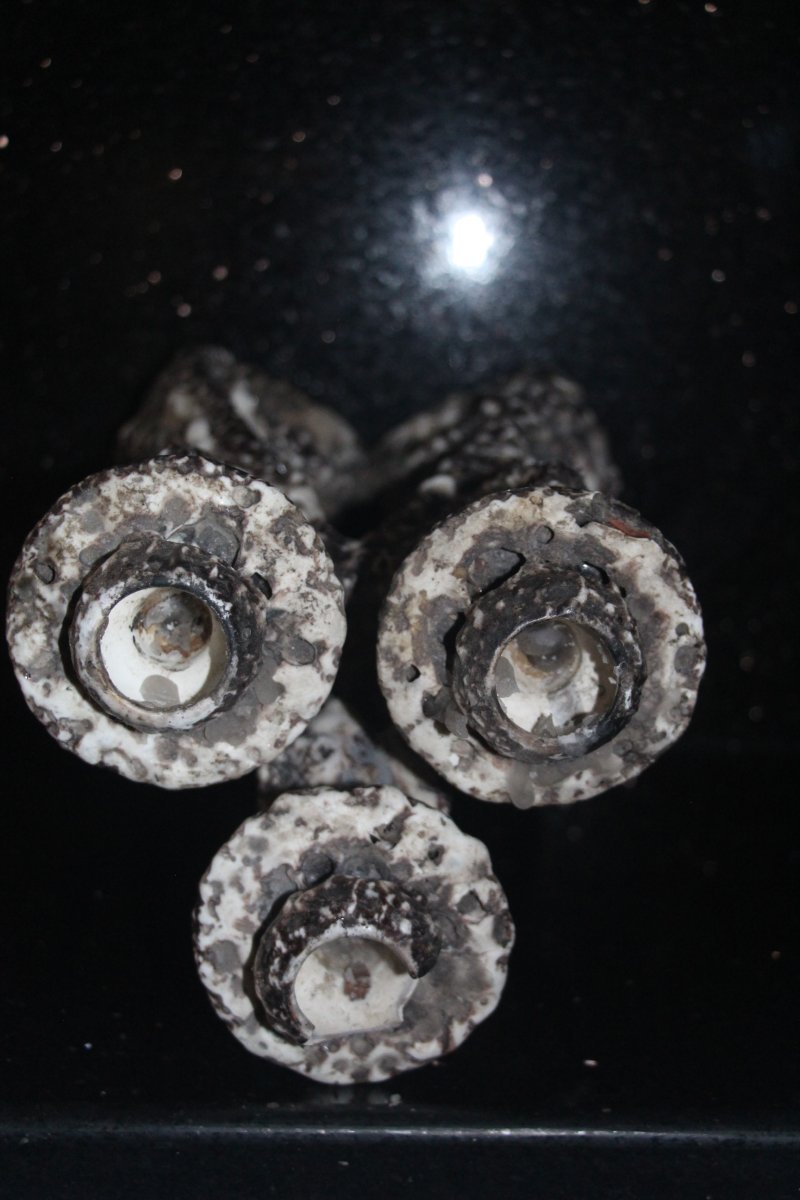 Suite de trois candélabres en faïence de Vallauris vers 1950.-photo-3