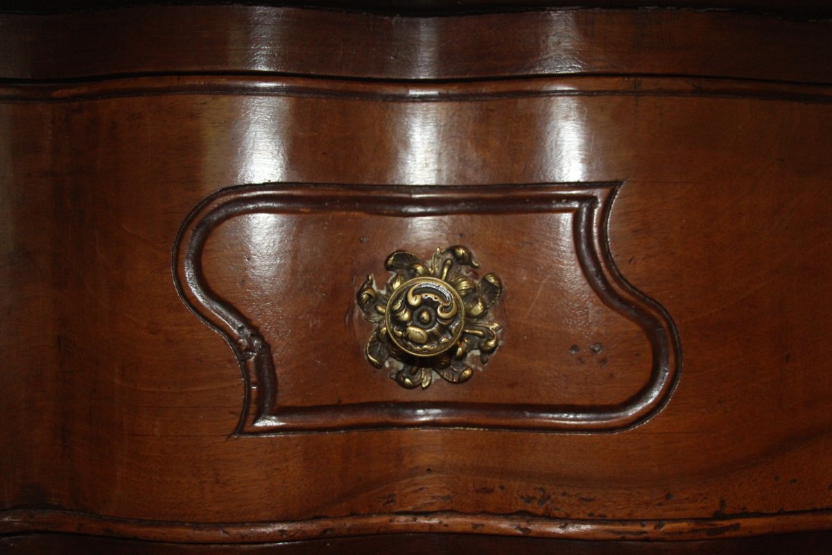 Commode arbalète, époque Louis XV, XVIIIe siècle d'origine provençale.-photo-3