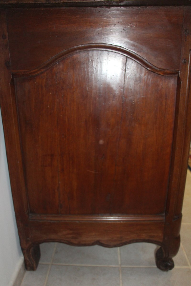 Commode arbalète, époque Louis XV, XVIIIe siècle d'origine provençale.-photo-1