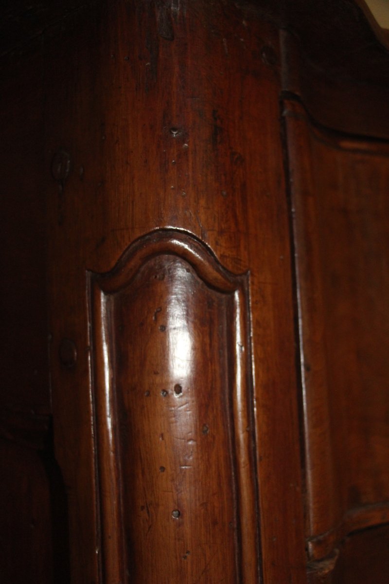 Commode arbalète, époque Louis XV, XVIIIe siècle d'origine provençale.-photo-6