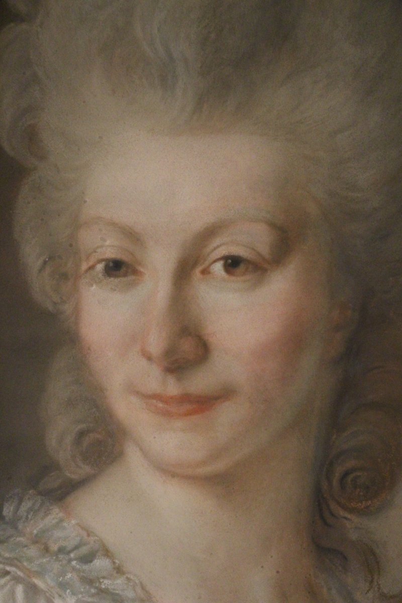 Dame de qualité au livre, pastel d'époque Louis XVI, XVIIIe siècle.-photo-2