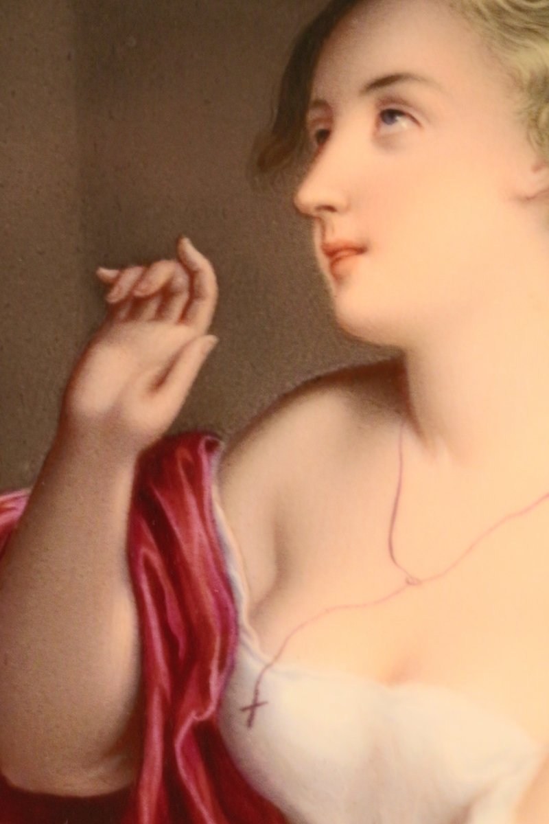 "Jeune fille à la colombe", sur plaque de porcelaine. Vieux paris, 1830, XIXe siècle.-photo-1