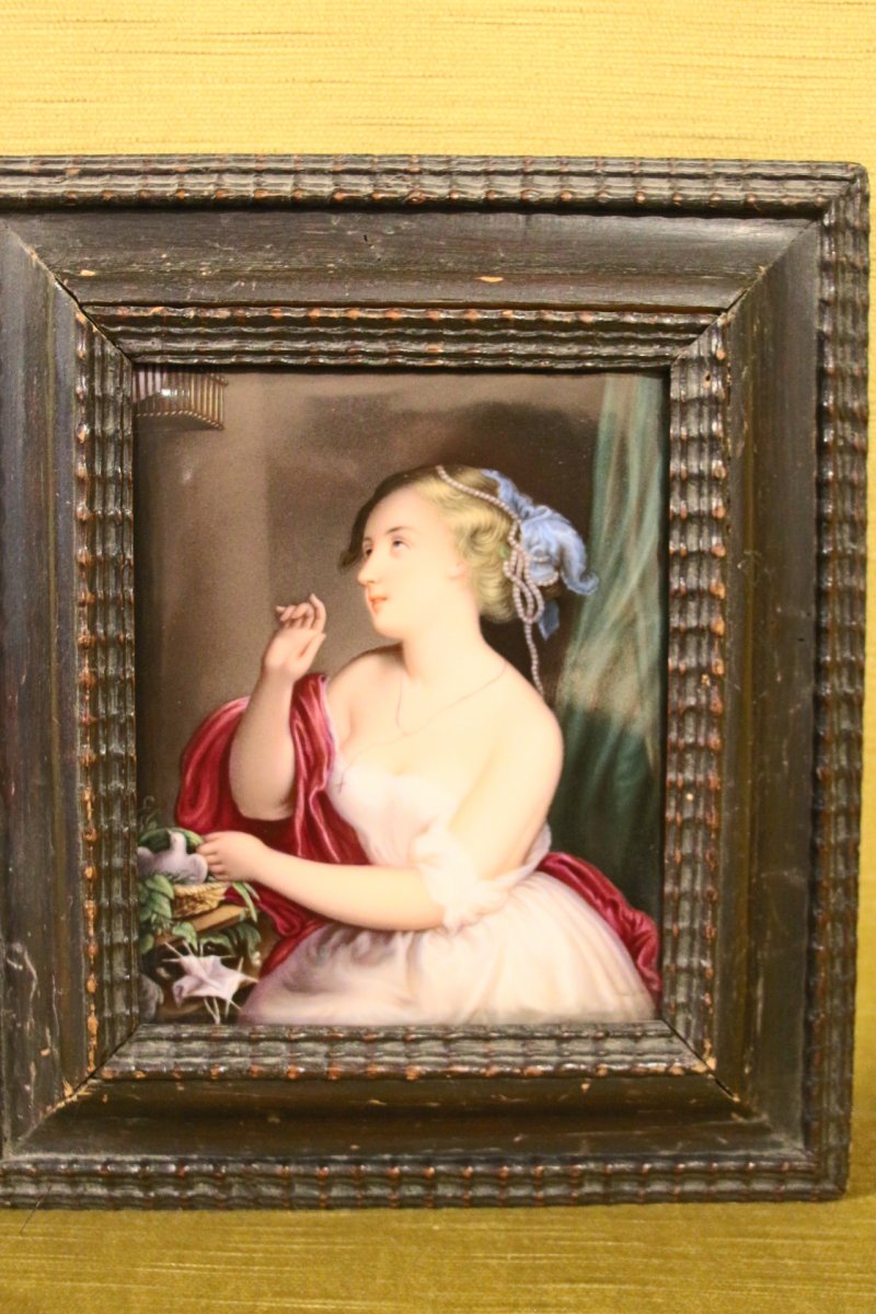"Jeune fille à la colombe", sur plaque de porcelaine. Vieux paris, 1830, XIXe siècle.-photo-8