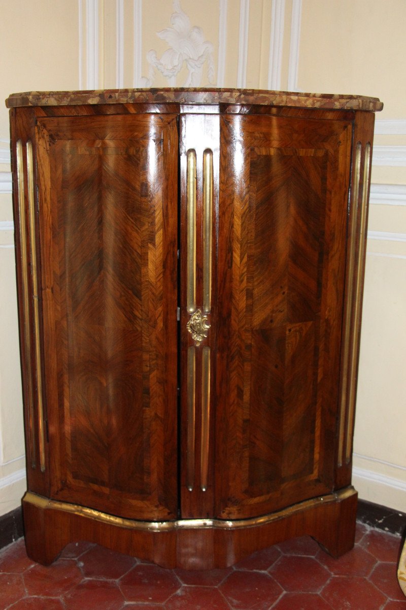 Regency Period Corner Cabinet In Amaranth And Satin Wood, Early 18th Century.-photo-5